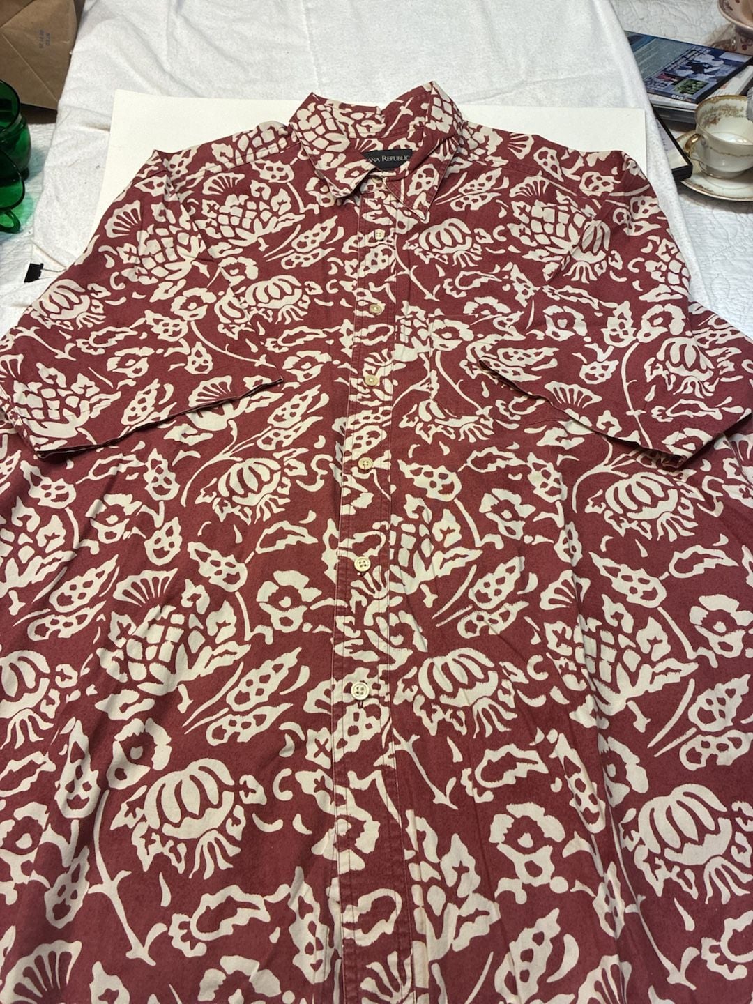 Banana Republic 100% Cotton Floral Print Short Sleeve Button-Up Shirt